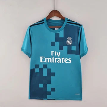 Real Madrid 17/18 Away